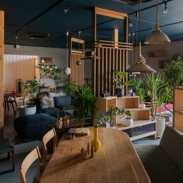 未来のヴィンテージ家具