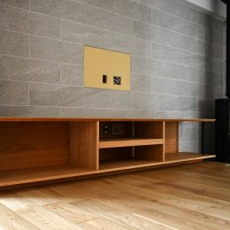 造作テレビボードがすごすぎるんです。