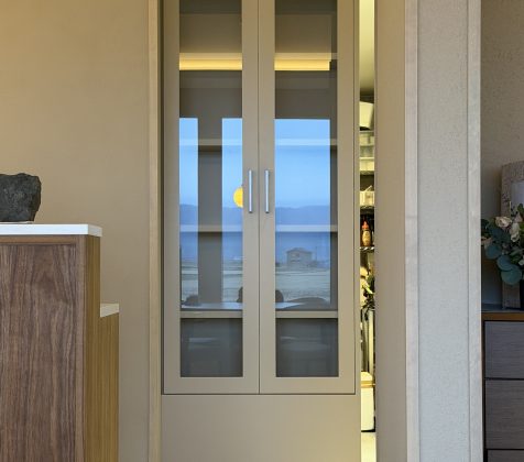 特注グラス収納！